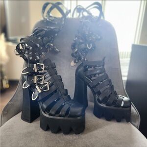 Dolls Kill Lamoda strappy shoes CLAIRVOYANT KNEE HIGH PLATFORM BOOTS size 8